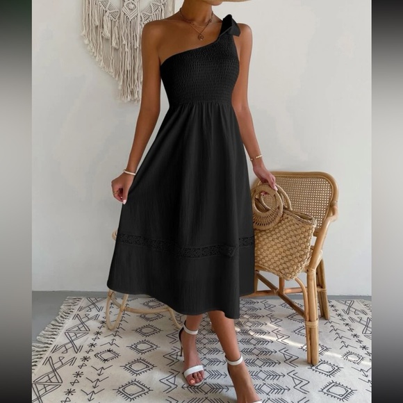 Boho One Shoulder Lace Minimalist Dress - Picture 14 of 14